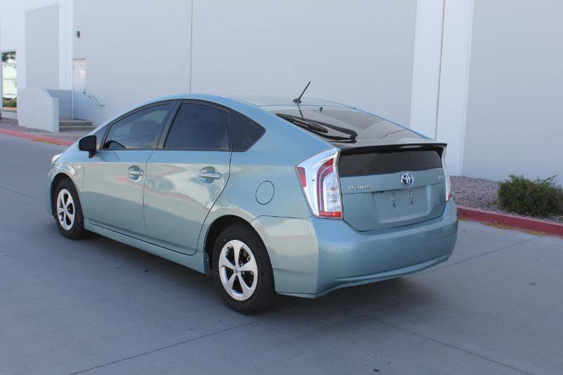 Used 2015 Toyota Prius Two FWD image 7