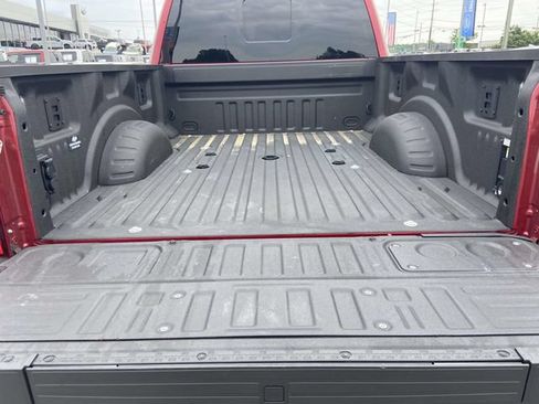 Used 2026 Ford F250 Platinum w/ Platinum Plus Package AWD/4WD image 11