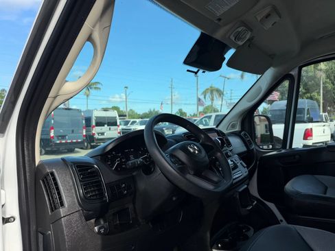 Used 2023 RAM ProMaster 3500 FWD image 13