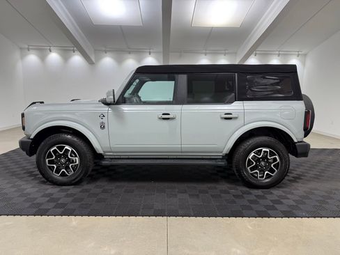 Used 2024 Ford Bronco Outer Banks image 6