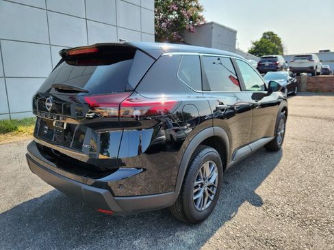 Certified 2025 Nissan Rogue S AWD/4WD image 3