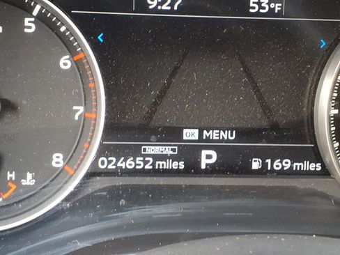 Used 2024 Mitsubishi Outlander SE image 32