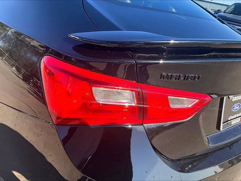 Used 2022 Chevrolet Malibu RS image 28