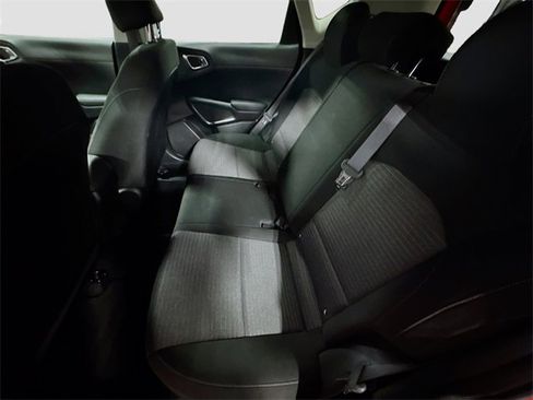Used 2022 Kia Soul S image 25