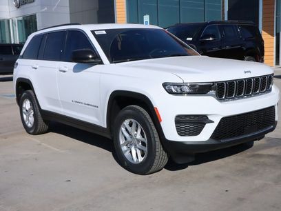 New 2025 Jeep Grand Cherokee Laredo X