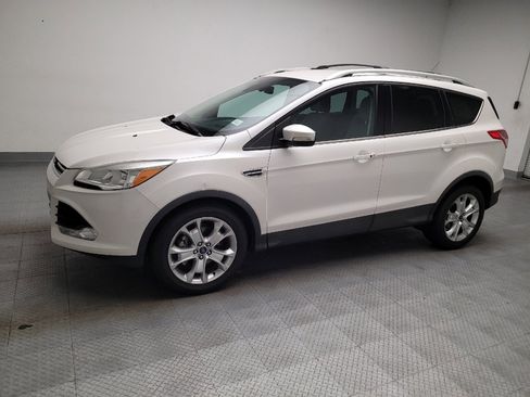 Used 2014 Ford Escape Titanium FWD image 2