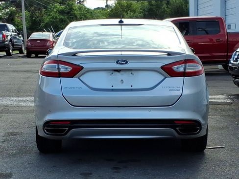 Used 2016 Ford Fusion Titanium AWD/4WD image 4