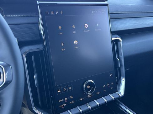 New 2026 GMC Acadia Elevation FWD image 18