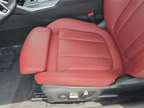 Used 2026 BMW M440i Coupe RWD image 10