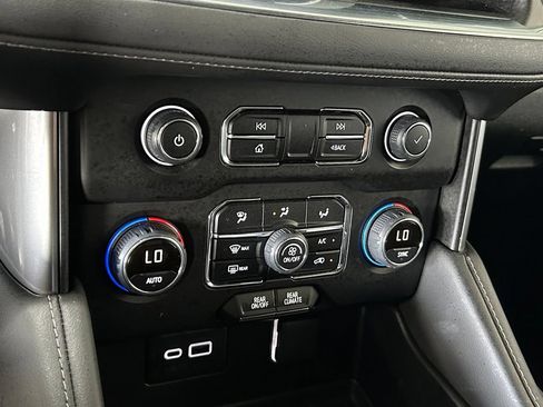 Used 2023 Chevrolet Tahoe LS RWD image 29