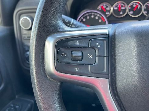 Used 2022 Chevrolet Silverado 1500 Custom w/ Safety Confidence Package image 16