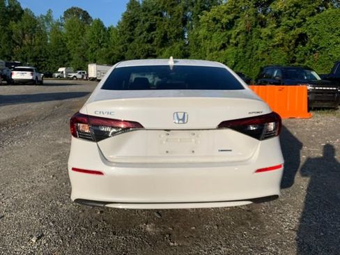 Used 2025 Honda Civic Sport image 7