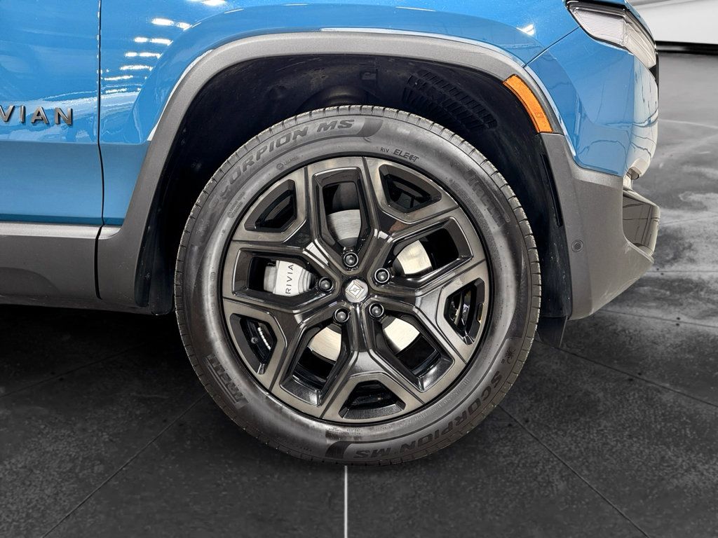 Used 2025 Rivian R1T Adventure Dual AWD/4WD image 37