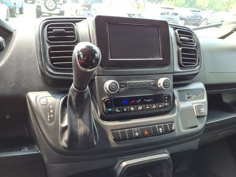 Used 2025 RAM ProMaster 2500 w/ Convenience Group FWD image 13