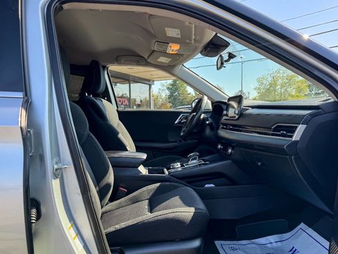 Used 2022 Mitsubishi Outlander ES image 13