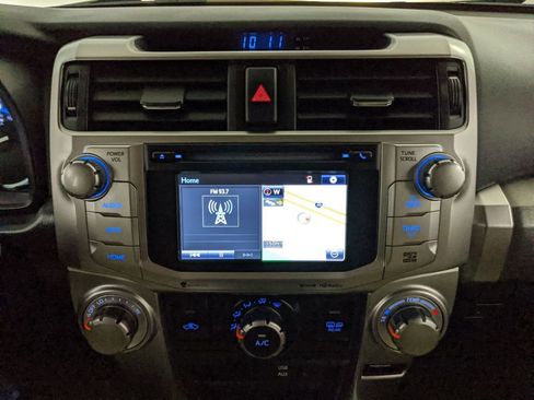 Used 2019 Toyota 4Runner SR5 image 8