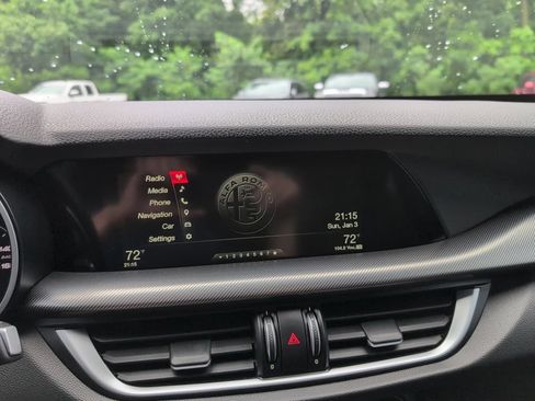 Used 2018 Alfa Romeo Stelvio Ti Sport AWD/4WD image 20