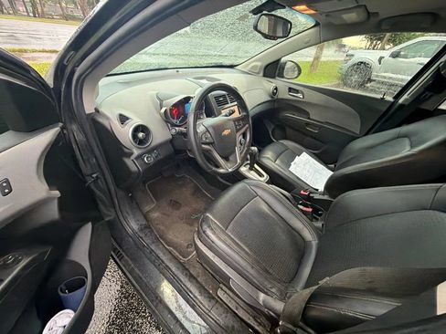 Used 2014 Chevrolet Sonic LTZ FWD image 12