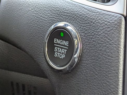 Used 2023 Ford Edge SEL image 28