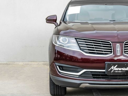 Used 2017 Lincoln MKX Reserve image 45