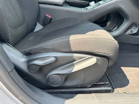 Used 2015 Chrysler 200 Limited w/ Convenience Group FWD image 29