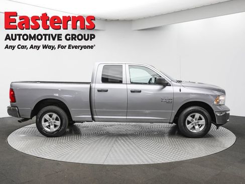 Used 2024 RAM 1500 Classic SLT image 4