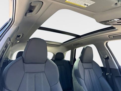 Certified 2025 Audi Q5 Premium Plus w/ Premium Plus AWD/4WD image 11