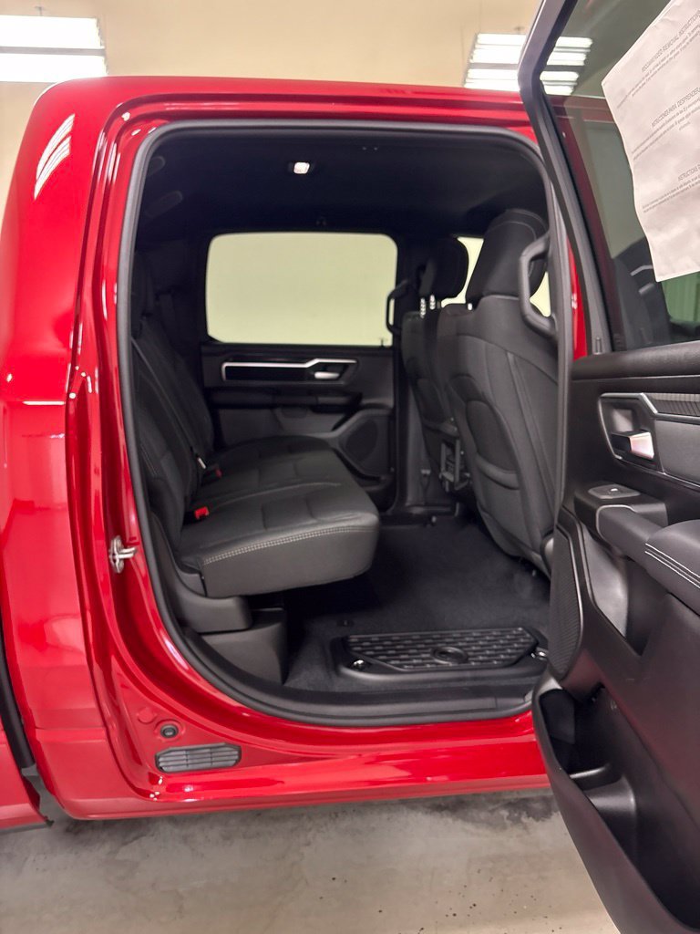 New 2027 RAM 1500 4x4 Crew Cab image 29