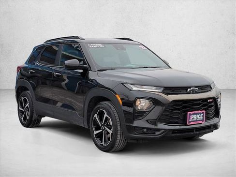 Used 2022 Chevrolet TrailBlazer RS image 3