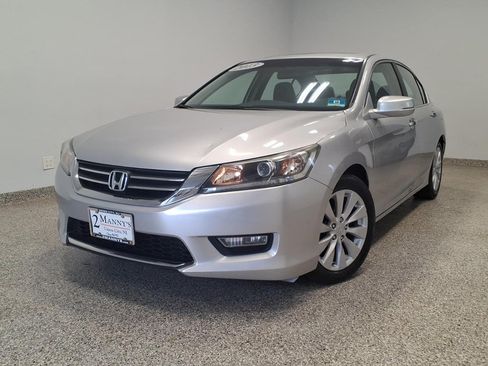 Used 2013 Honda Accord EX image 1