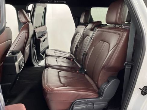 Used 2024 Ford Expedition Max Limited AWD/4WD image 44