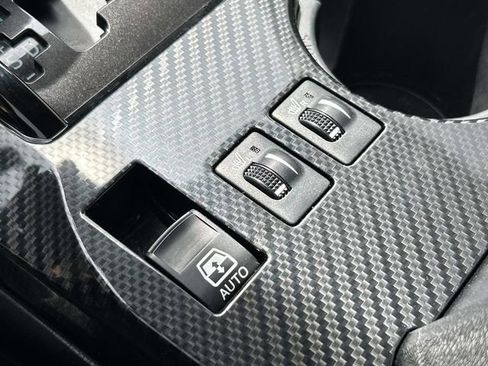 Used 2024 Toyota 4Runner TRD Off-Road Premium w/ Moonroof Package AWD/4WD image 29