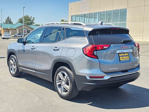 Used 2019 GMC Terrain SLT w/ Preferred Package AWD/4WD image 4