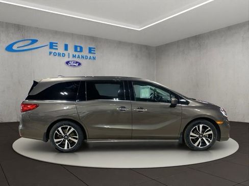 Used 2018 Honda Odyssey Elite image 8