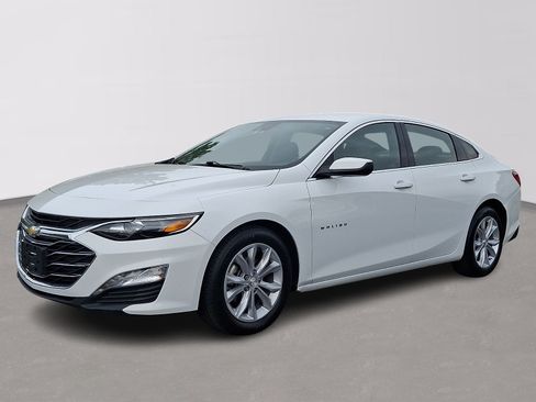 Used 2023 Chevrolet Malibu LT FWD image 3