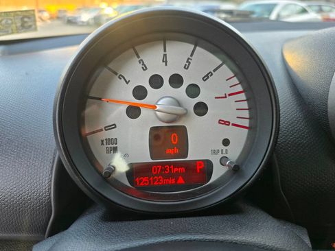 Used 2012 MINI Cooper Countryman FWD image 18