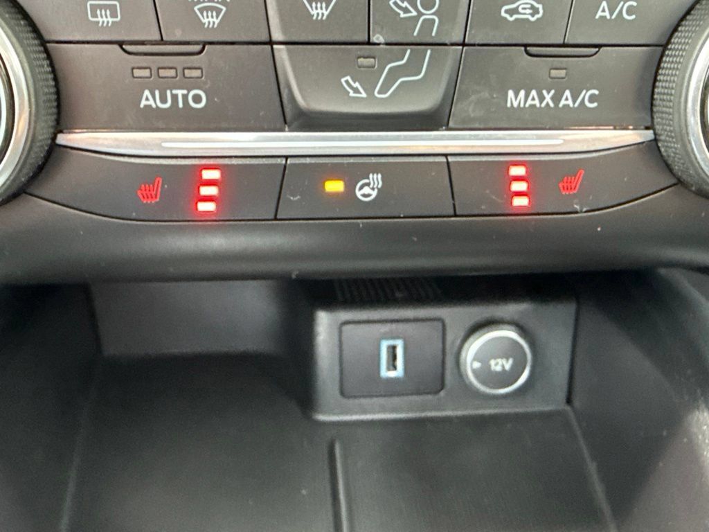 Used 2020 Ford Escape SEL AWD/4WD image 26