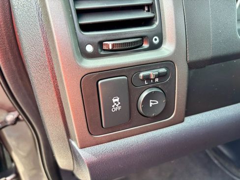 Used 2010 Honda CR-V EX image 25