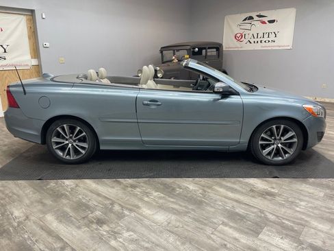 Used 2012 Volvo C70 T5 image 9