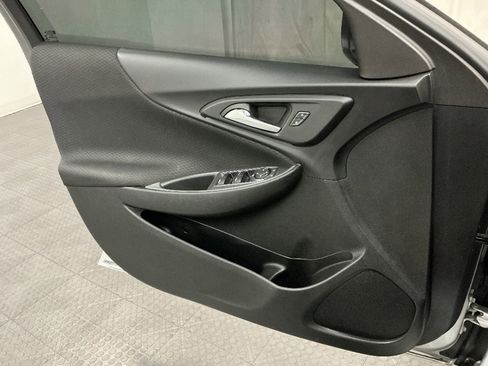 Used 2022 Chevrolet Malibu LT image 19