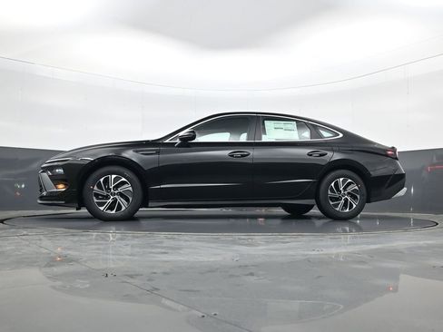 New 2026 Hyundai Sonata Blue FWD image 28