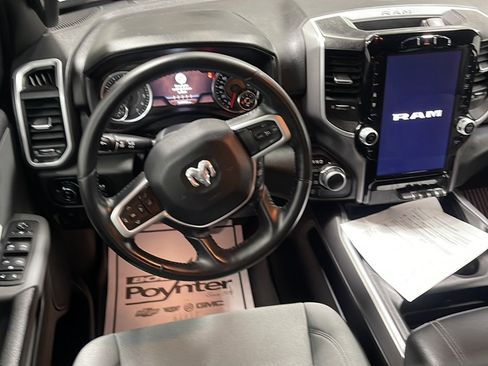 Used 2023 RAM 1500 Big Horn AWD/4WD image 3