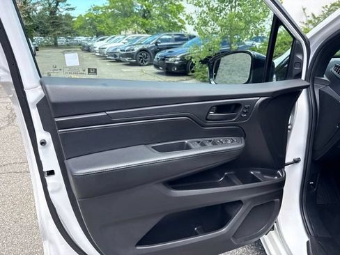 Used 2025 Honda Odyssey Sport-L image 33