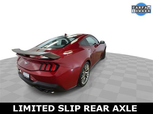 Used 2024 Ford Mustang Premium image 8