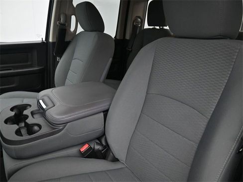 Used 2019 RAM 1500 Express w/ Express Value Package image 17