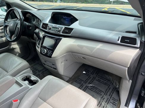 Used 2014 Honda Odyssey EX-L image 32