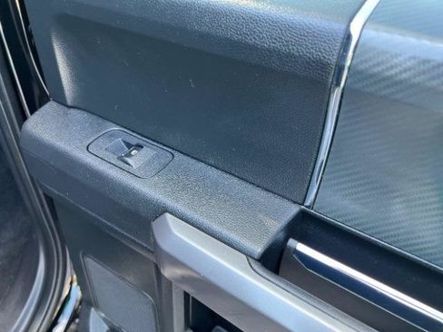 Used 2018 Ford F150 XLT w/ Equipment Group 302A Luxury AWD/4WD image 54