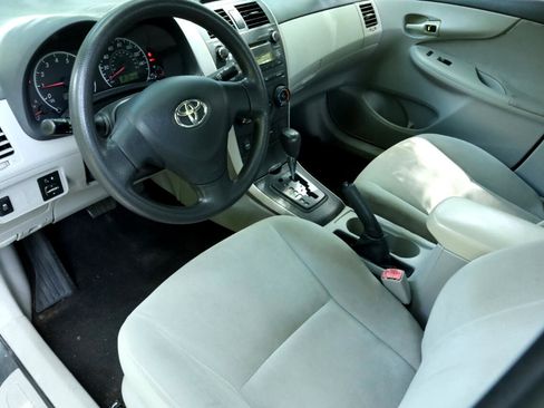 Used 2013 Toyota Corolla S Special Edition image 7