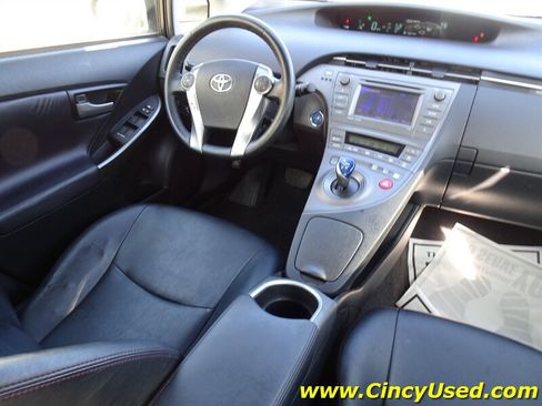 Used 2013 Toyota Prius Persona Series FWD image 15