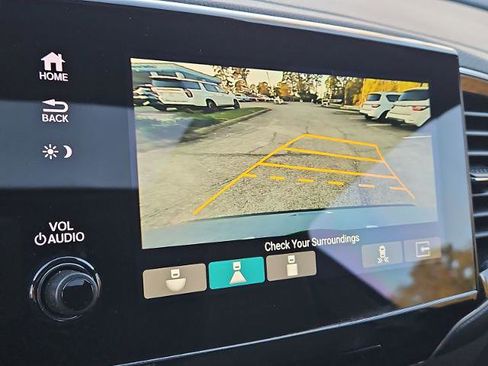 Used 2024 Honda Passport EX-L image 13